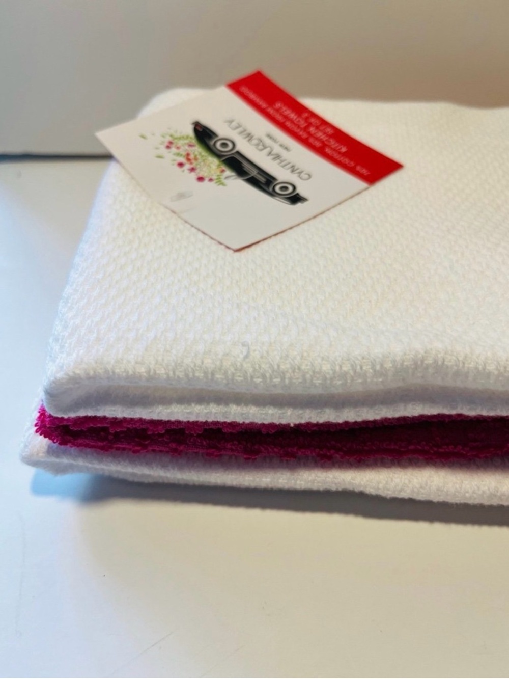 Cynthia Rowley Set of 3 White and Pink Rooster Cotton Rayon Kitchen Towels - Picture 5 of 10